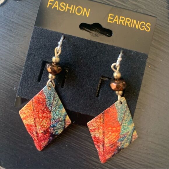 Handmade Metal Triangle earrings Size OS - Picture 1 of 4